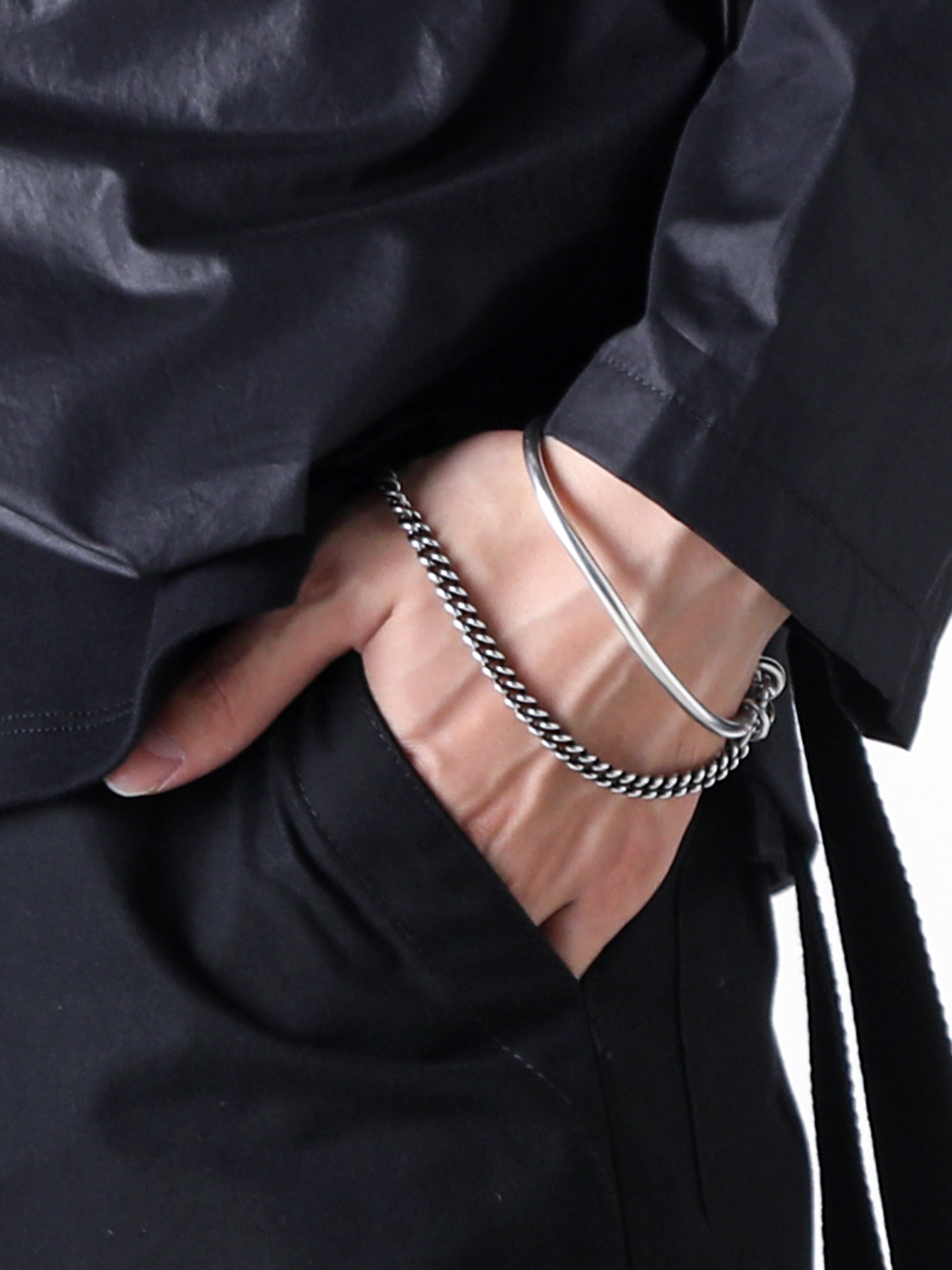 Ann Demeulemeester - 25SS - Accessory - VOKKO IRREGULAR BANGLE WITH CHAIN （Silver） - CO00-M-JB0009-JW020-070 4-008