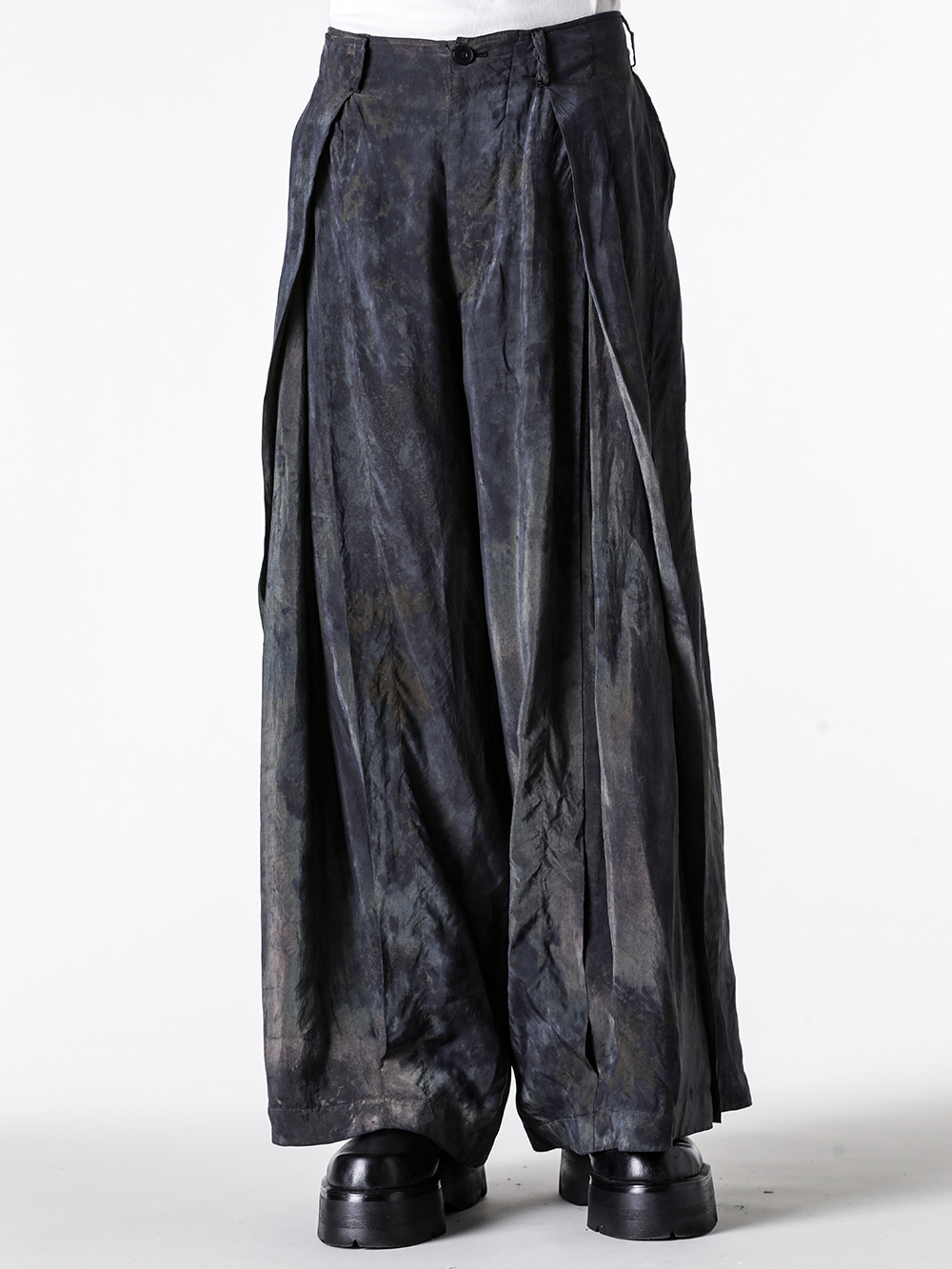 JULIUS - 25PF - TROUSERS - 907PAM1-S CUPRO TAFFETA COPPER SPATTLING TROUSERS 3-004