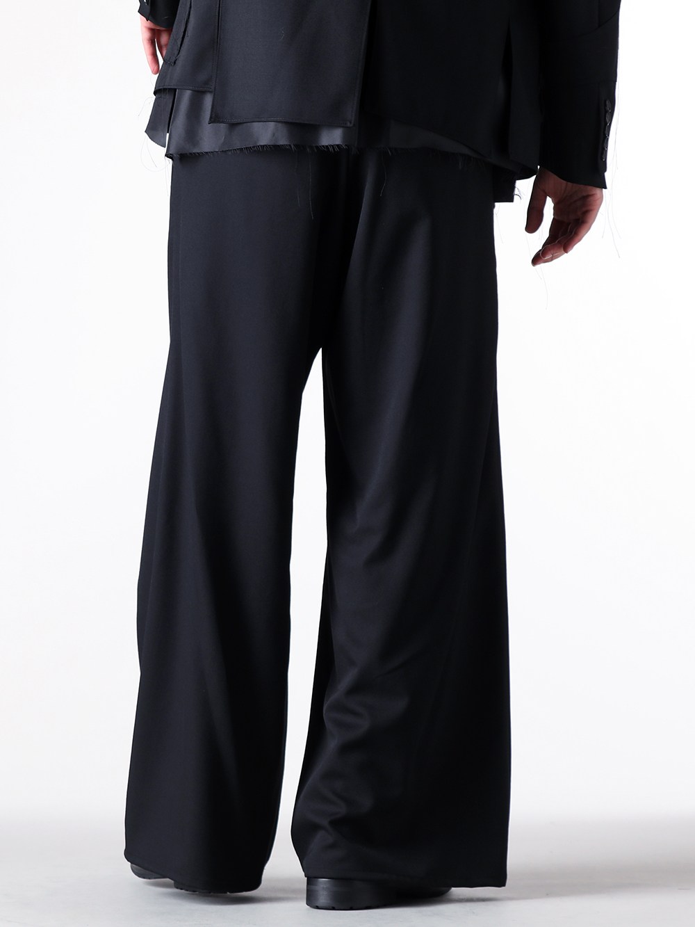 sulvam - 25AW - Pants - MW-P02-100 2 Tucked Wide Pants （Black） 5-0020