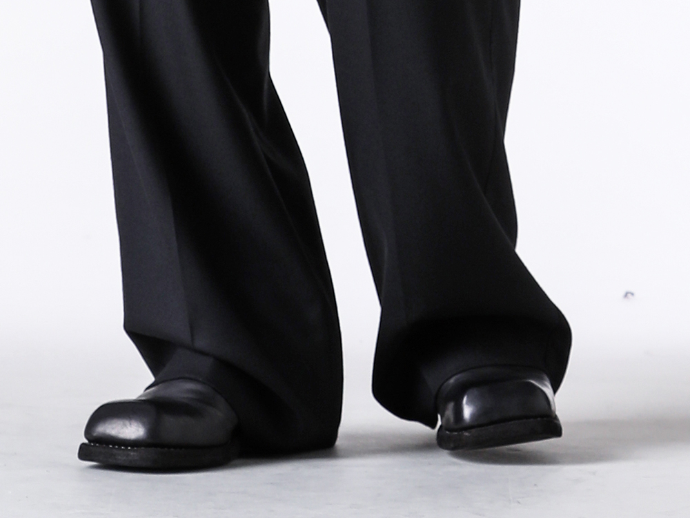 kiryuyrik - 25SS  - Wide Slacks Creating Elegant Shadows and Back Zip Boots with Eye-Catching Square Toe Design - 2 Tuck Wide Slacks (KT-HP42-101) - 9086 Square Toe Back Zip Boots Double Sole (9086) 2-006