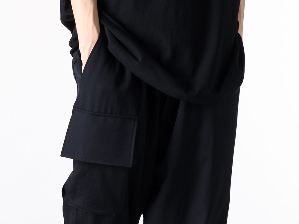 Yohji Yamamoto POUR HOMME - 25AW  - Pants that combine the ruggedness of cargo pants with the lightness of jogger pants - rib flap pants (HL-P02-140) - PL2 Long Front Zip Boots Double Sole (PL2) 2-003