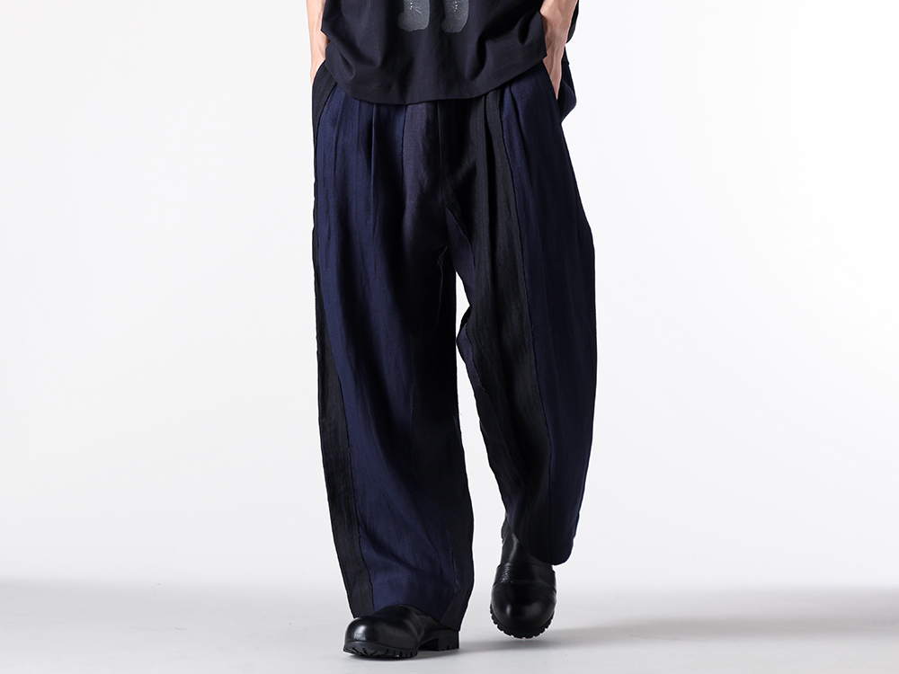 ZIGGY CHEN - 25PF - Wide Pants Featuring Asymmetrical Design and Three Types of Linen - Patchwork Trousers (0M2520511) - Chelsea Derby Shoes (0M2513001) 2-001