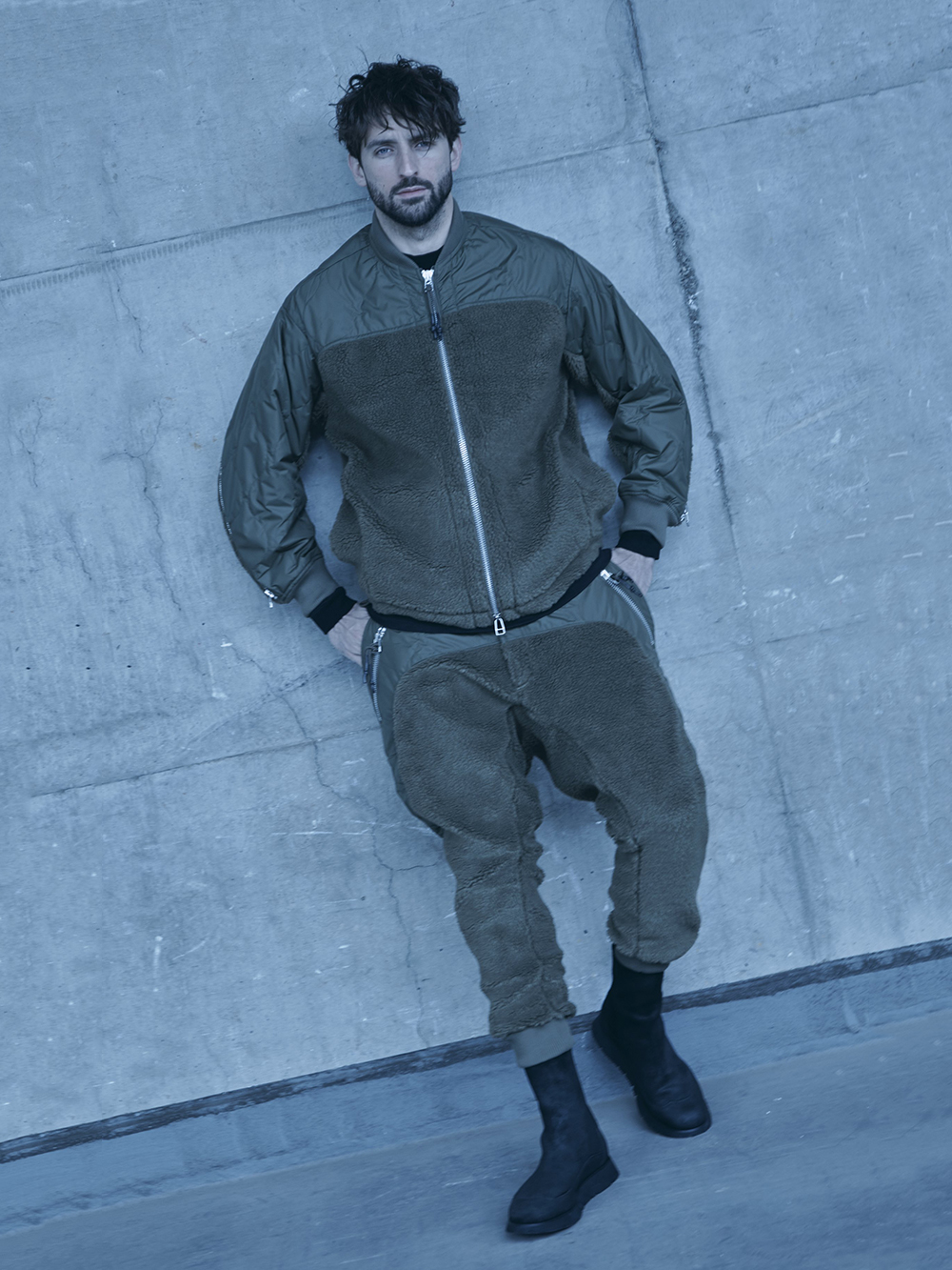 RIPVANWINKLE 25-26AW (Autumn/Winter) Collection Image Look 1-001