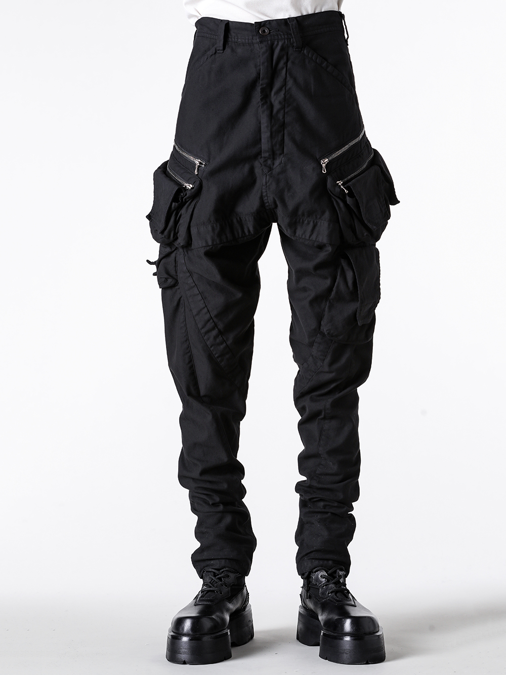 JULIUS - 25PF styling - JULIUS 2025PF Introduction of newly arrived product - 907PAM4-C COTTON SATIN BACK TROUSERS 1-0010