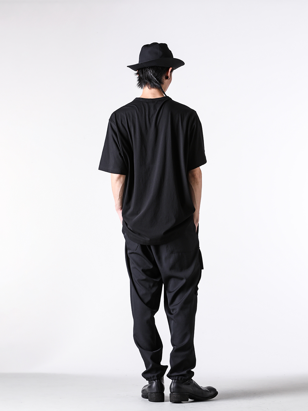 Yohji Yamamoto POUR HOMME - 25-26AW - Full Styling Photo 3-002