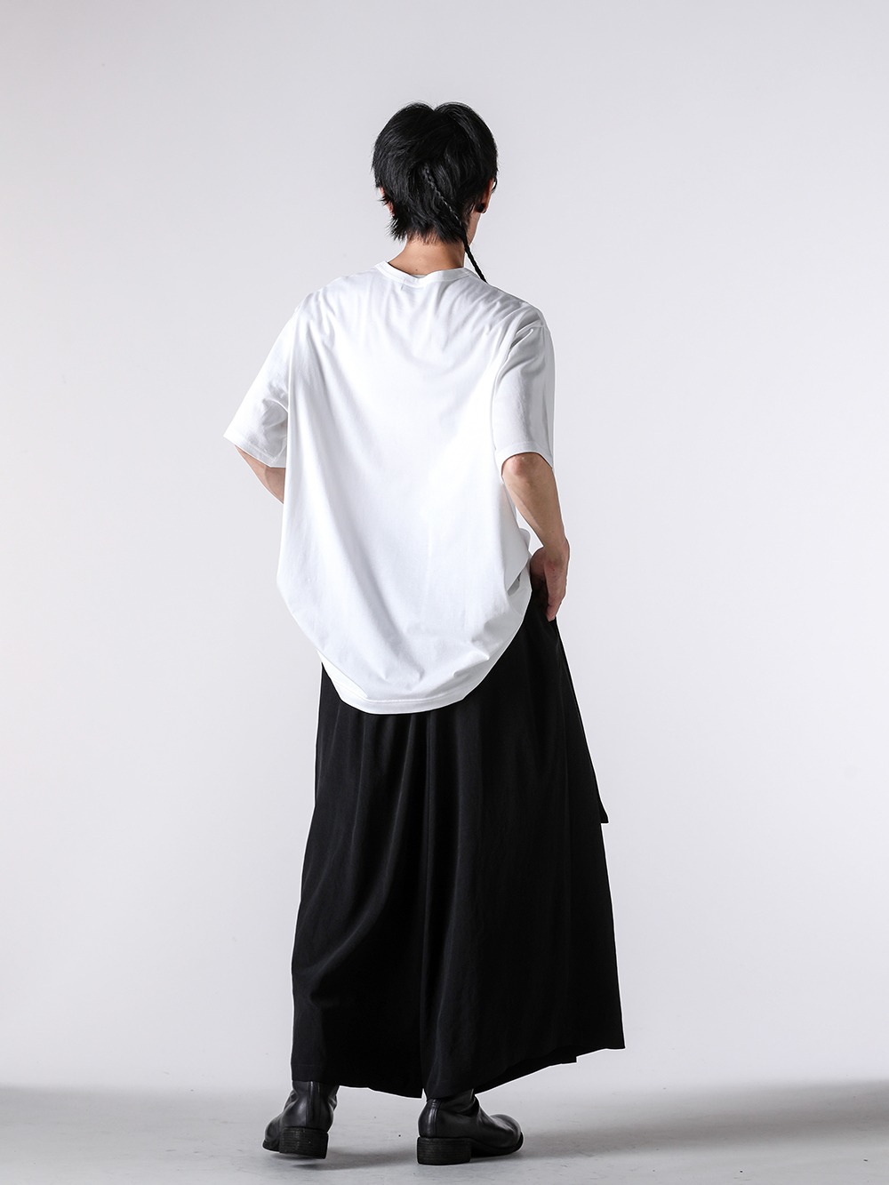 Yohji Yamamoto POUR HOMME - 25-26AW - Full Styling Photo 3-004