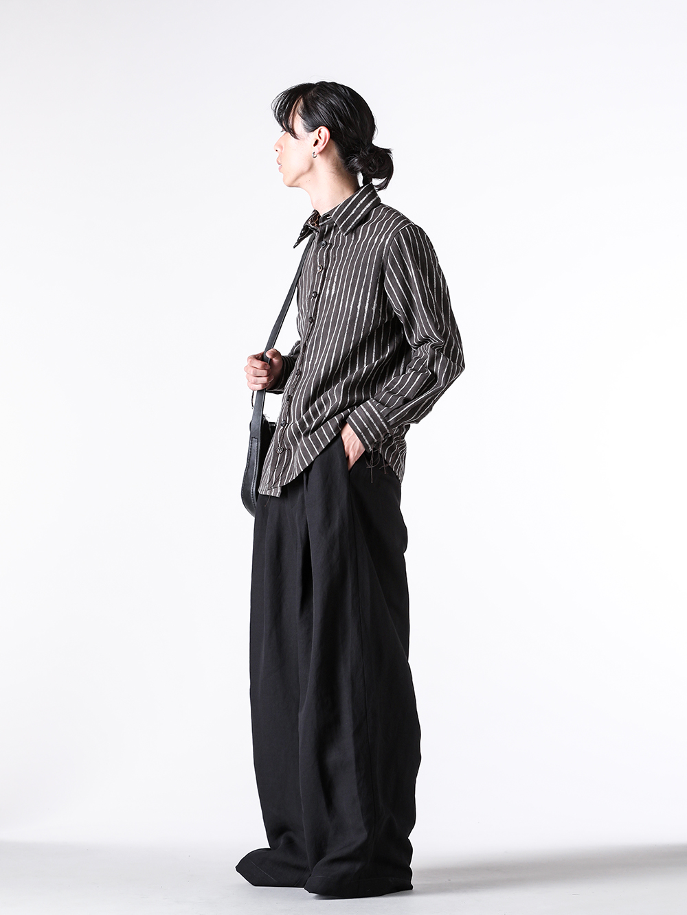 A TENTATIVE ATELIER×UMA WANG - 25SS - 見出し3 - コーディネート全体の写真一覧 3-003