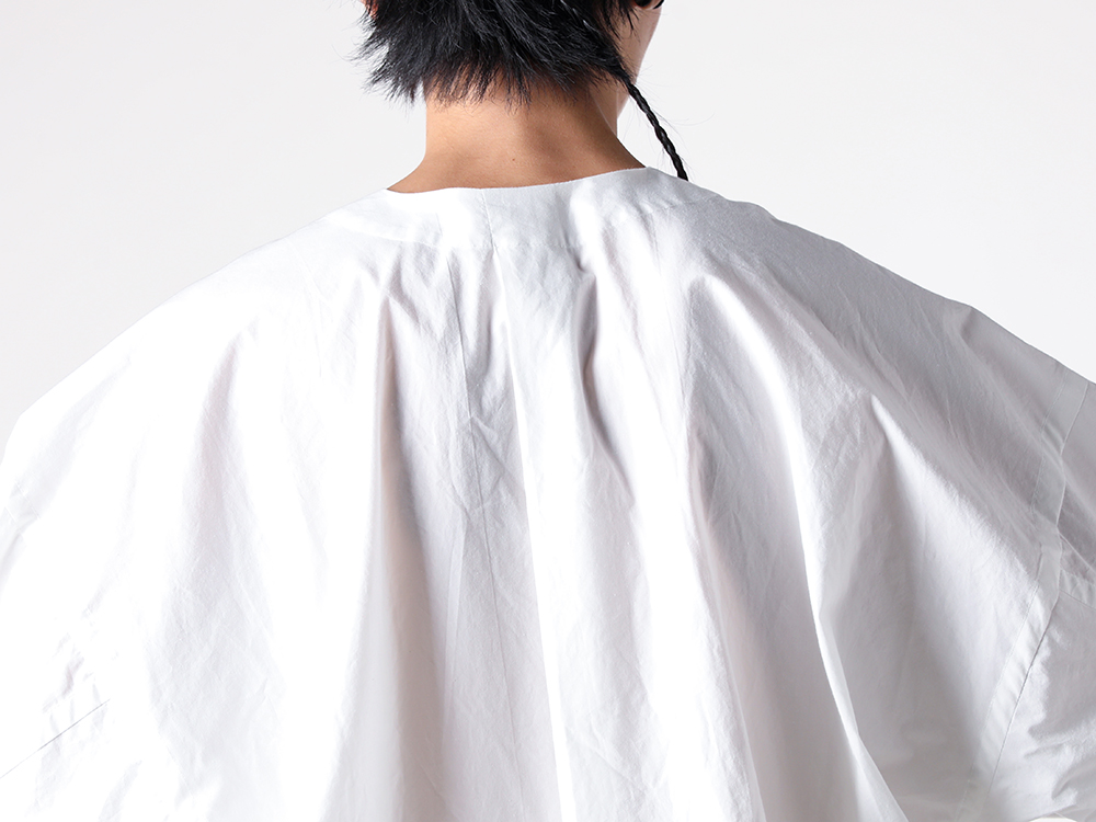 ISŌ - 25SS styling - JAN‑JAN VAN ESSCHE〈TUNIC 38〉Oversized Long Sleeve Tunic with Roll-Up Sleeves - Oversized Long Sleeve Tunic With Roll-Up Sleeves (TUNIC 38) - bracelet bones (M2609) - ring two skulls (M1928) 1-004