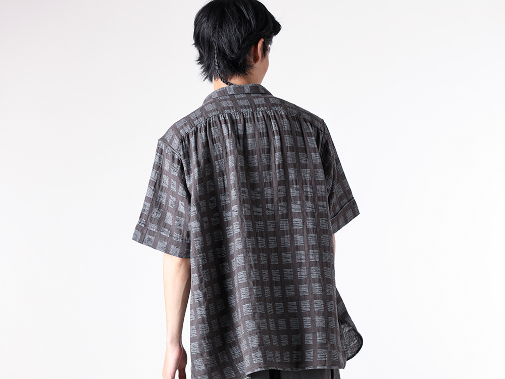 MotivMfg - 25SS Styling - MotivMfg – Short Sleeve Shirt with Dimensional Texture Expressed Through Weaving - S-ADT Arrow Collar Shirt Dobby Double Gauze 1-004