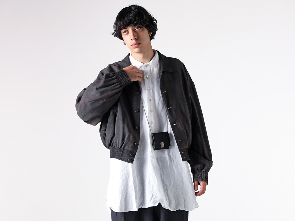 ZIGGY CHEN クロップドジャケット ショートパンツスタイル
