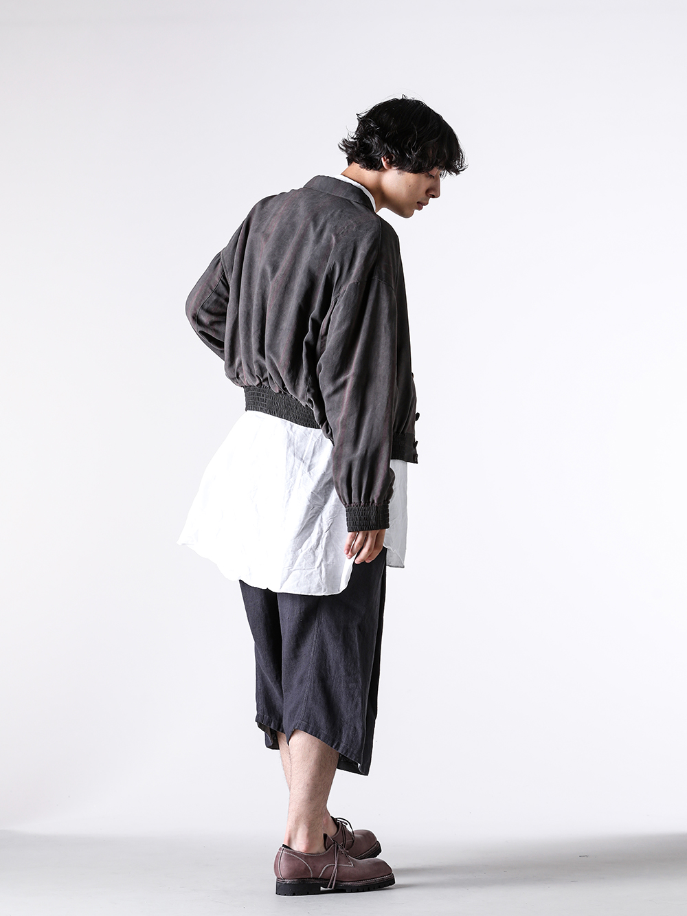 ZIGGY CHEN(ジギーチェン) - 25SS - 見出し3 - 品番+商品名3-1 - 品番+商品名3-2 - 品番+商品名3-3 - 品番+商品名3-4 3-005