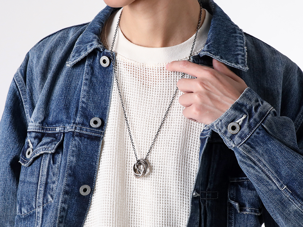 FDMTL - 25SS - Denim Jacket Combining Historic G‑Jean Designs - DENIM JACKET 3YR WASH (FA25/JK13U) - BASIC MESH TEE (O19TS5) - necklace four rings (M3731) - Ring (SM2UQ0031) 1-005