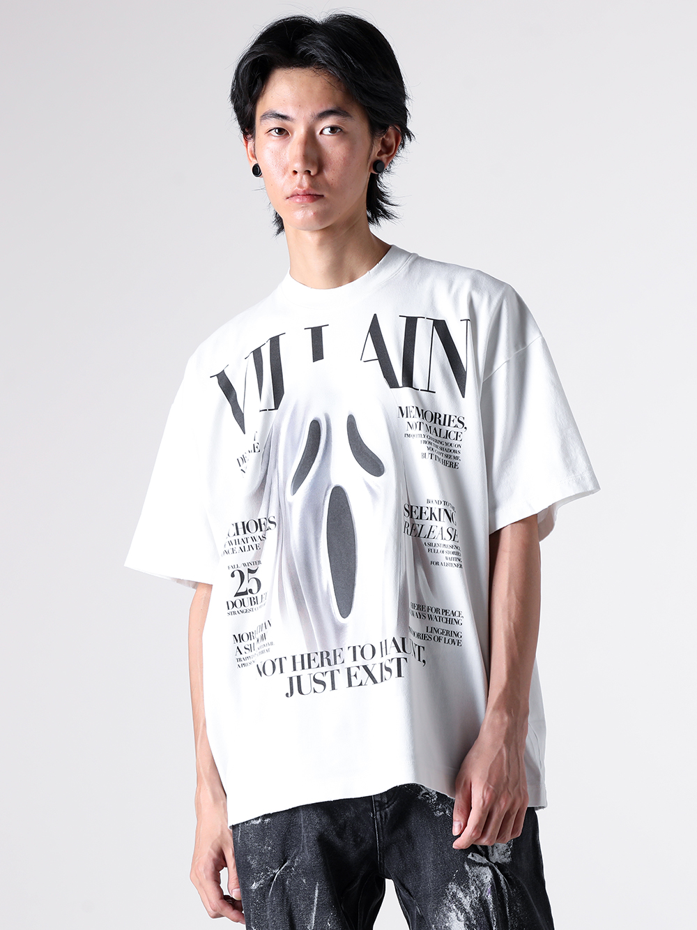 doublet - 2025AW - Short sleeve tees - 25AW48CS411 Villain Cover Print T-Shirt 4-003