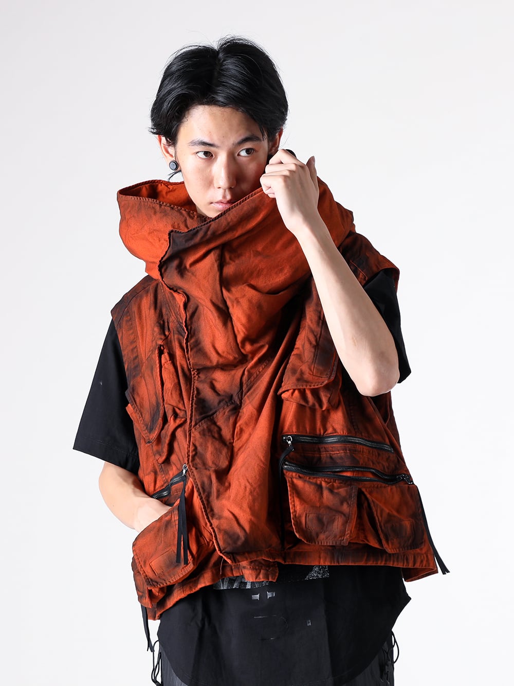 JULIUS - 25PF Styling - Tops - 907VEM1-C - COTTON SATIN BACK VESTp 1-001