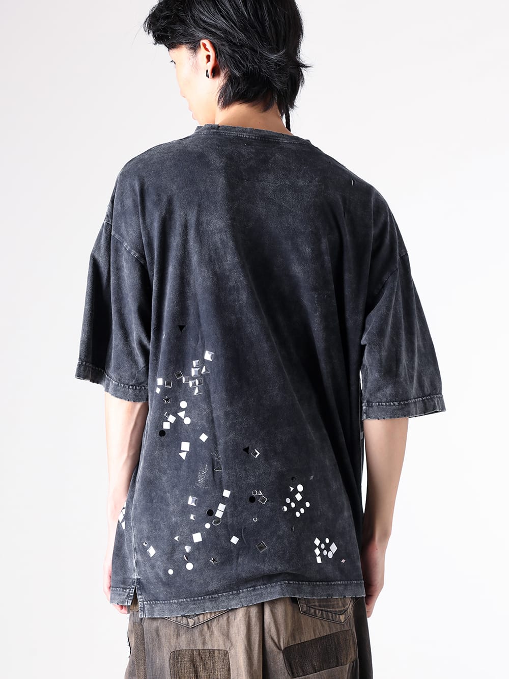 Maison MIHARA YASUHIRO - A15TS631 - Embellished Bleached Tee 3-002