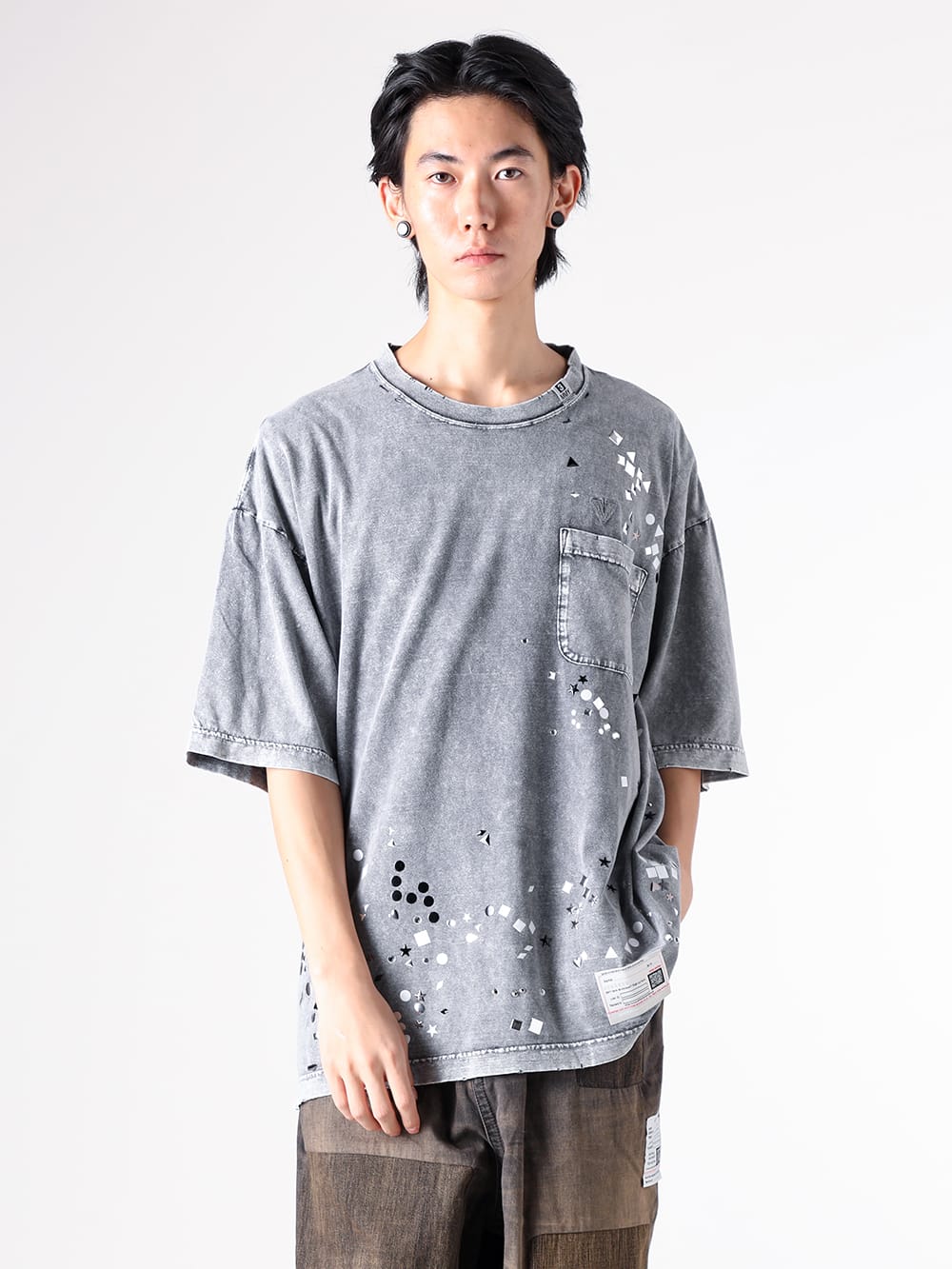 Maison MIHARA YASUHIRO - A15TS631 - Embellished Bleached Tee 3-004