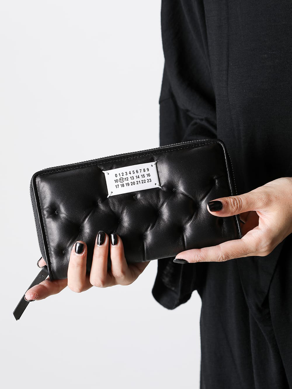 Maison Margiela - 25AW styling - Maison Margiela2025AWfirst delivery items intro - SA1UI0030 Wallet Zip Around Continental 1-002