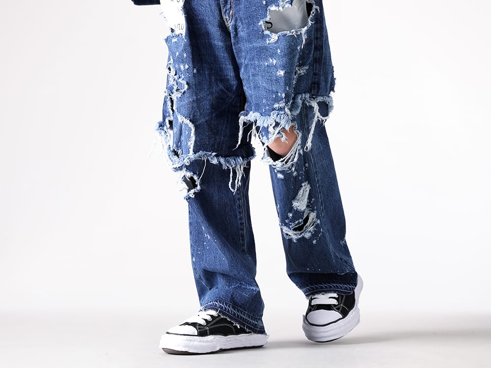 SEVESKIG- Re:Layer 5P Denim Pants - INDIGO styling images 2