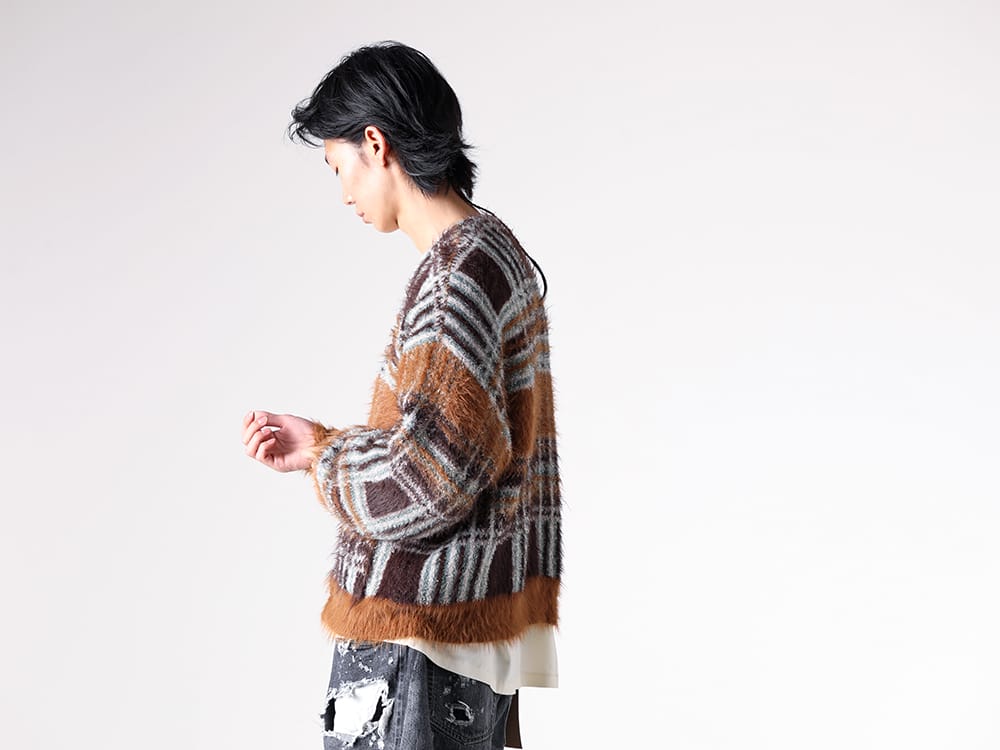 SEVESKIG- Lustre Check Knit Cardigan - beige styling images 3