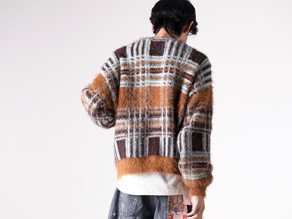 SEVESKIG- Lustre Check Knit Cardigan - beige styling images 4