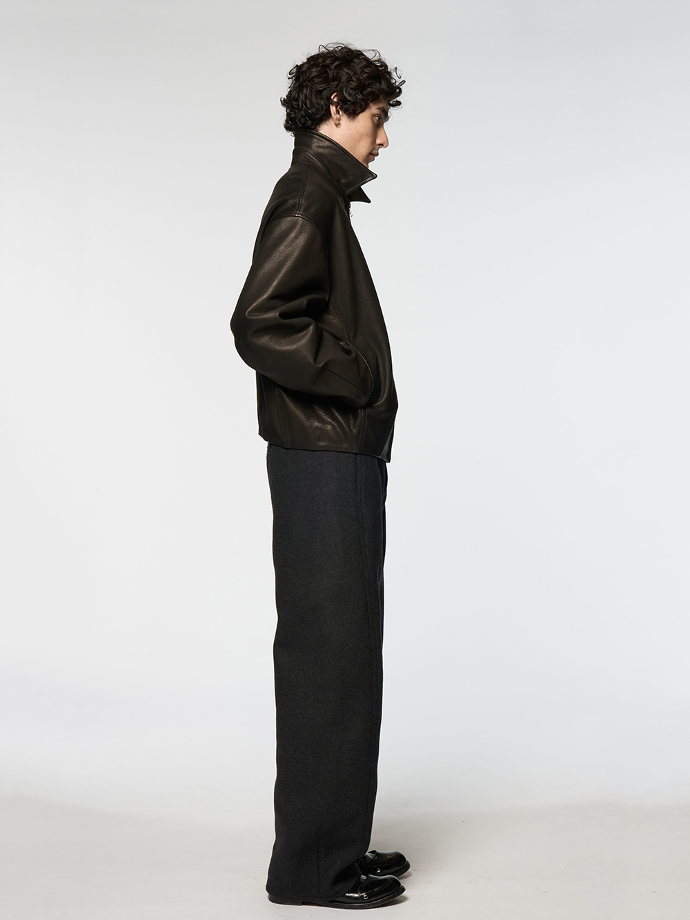 Omar Afridi - 25AW styling - About Omar Afridi 25AW New Arrivals - OA-AW25-LTH-103-01 BUD BLOUSON 1-002