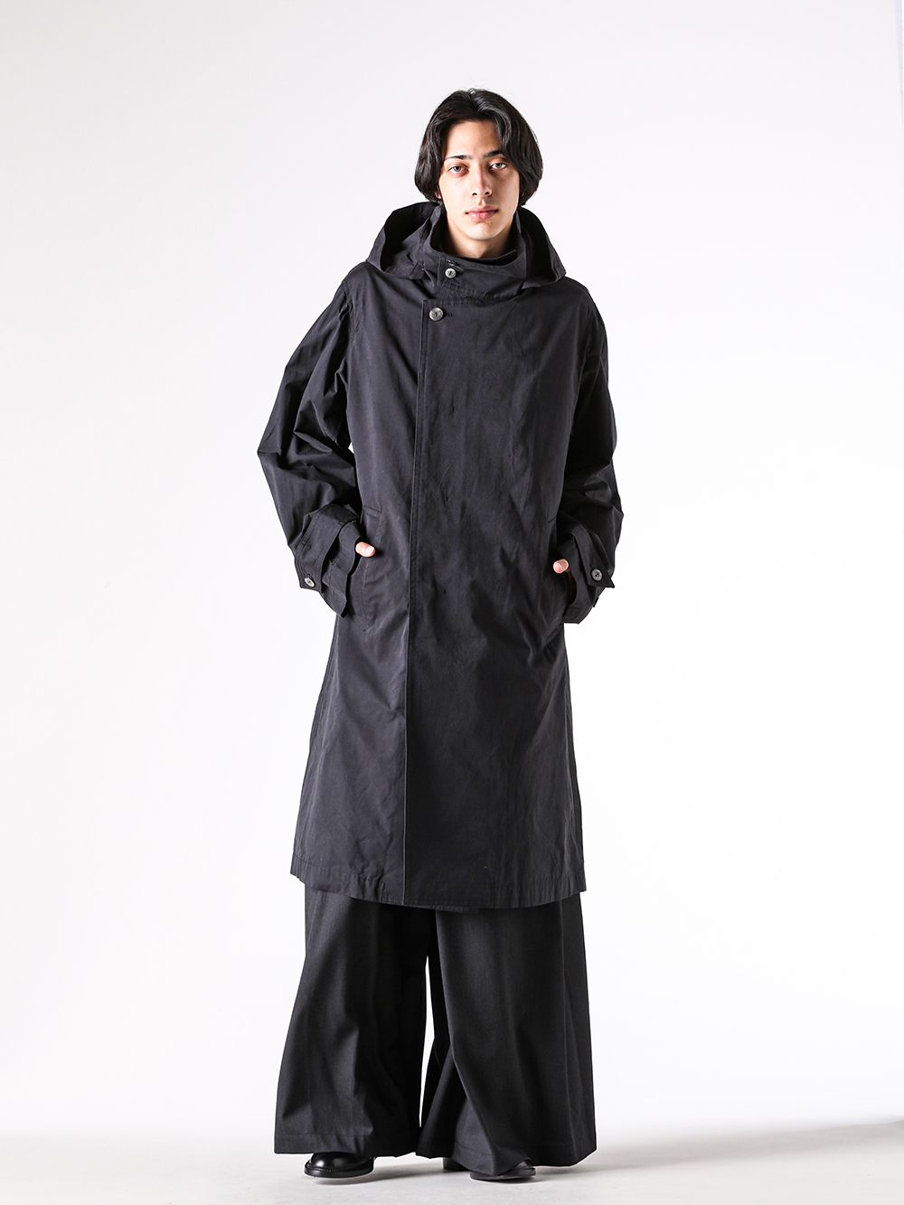 ほぼ未使用 イレニサ IRENISA RAIN PARKA ホワイト ジャケット イレニサのレインパーカー | HUES 福岡セレクトショップ