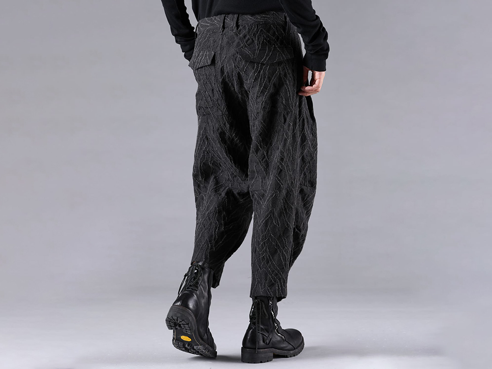 D.HYGEN - 25-26AW  - Pants - Modified Helin Bone Jacquard Cropped Pants （CHARCOAL） - ST107-1125A 2-008