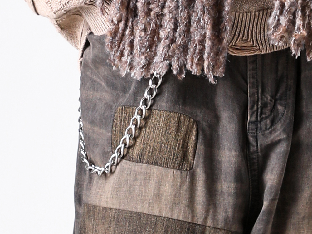 KAMIYA(カミヤ)  - 異なる素材を複雑に組み合わしているパッチワークワイドデニムパンツ - Patchwork Jeans (J15PT124) - Wallet Chain (J15PT124) - Joey Vulcanized Sneaker (G13FW701) 2-005