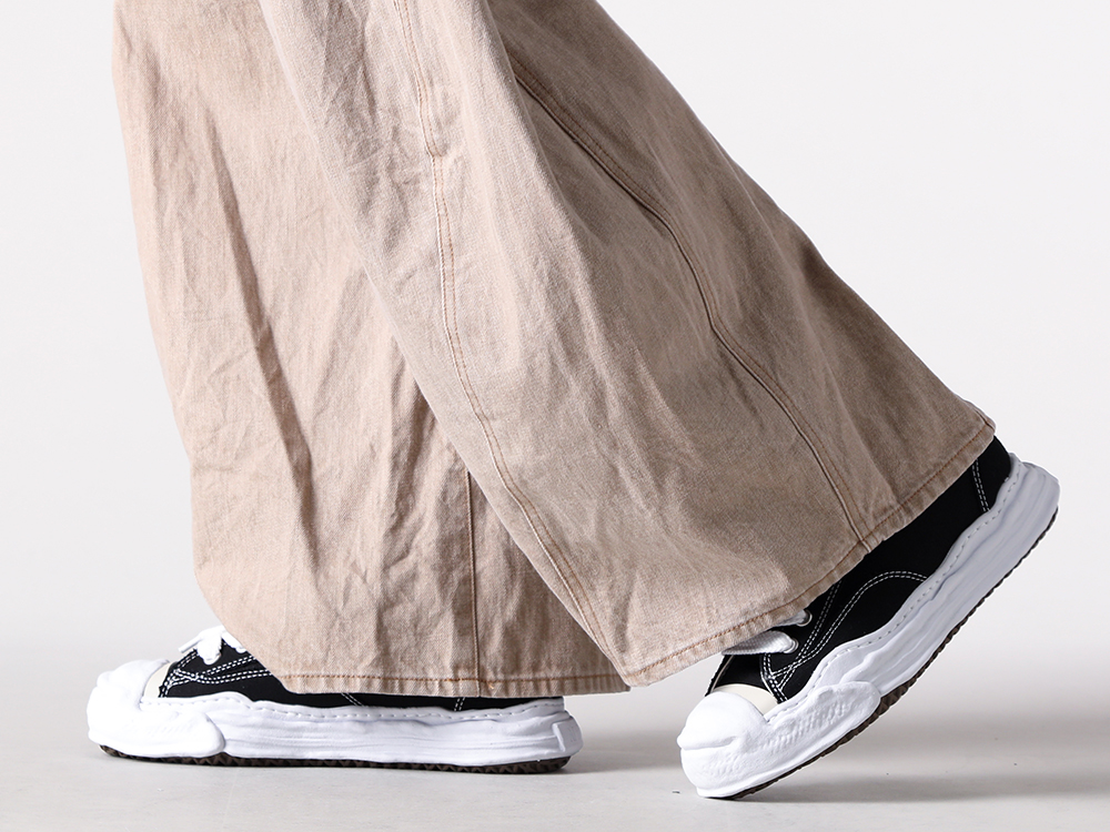 KHOKI(コッキ) - 25-26AW  - 立体裁断ならではのシルエットバランスが秀逸なデニムパンツ - 3D cutting denim pants (25fw-p-12) - HANK original sole canvas Low-Top sneaker (A05FW702) 2-005