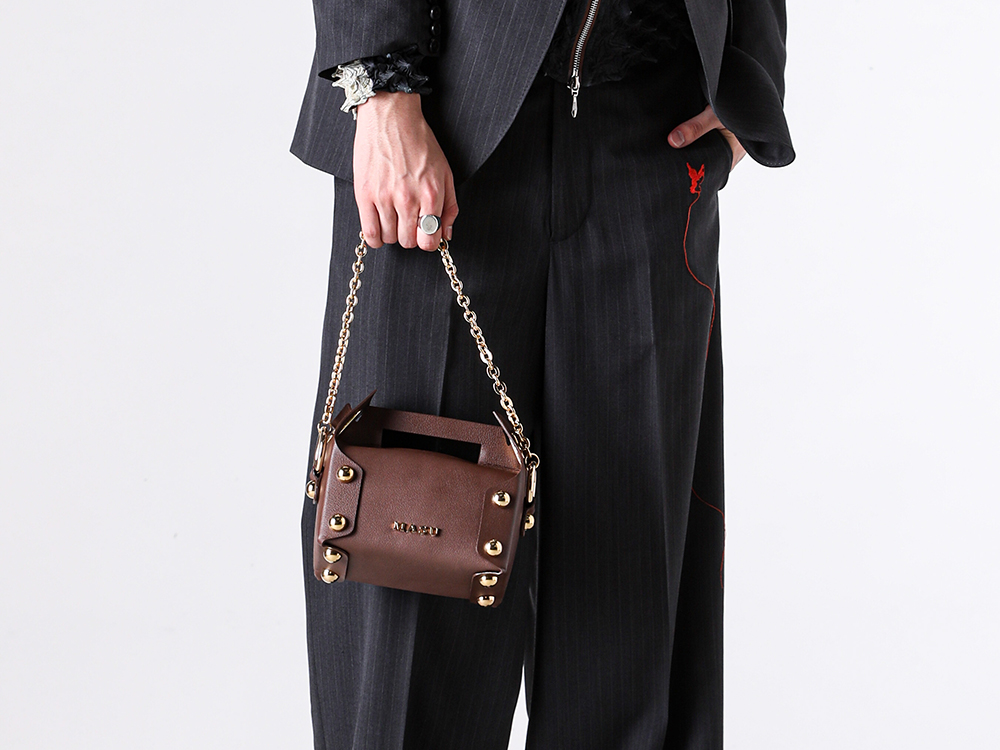 26SS(春夏)]「ケーキの箱の高揚感」を持ち歩く。MASU ケーキバッグ