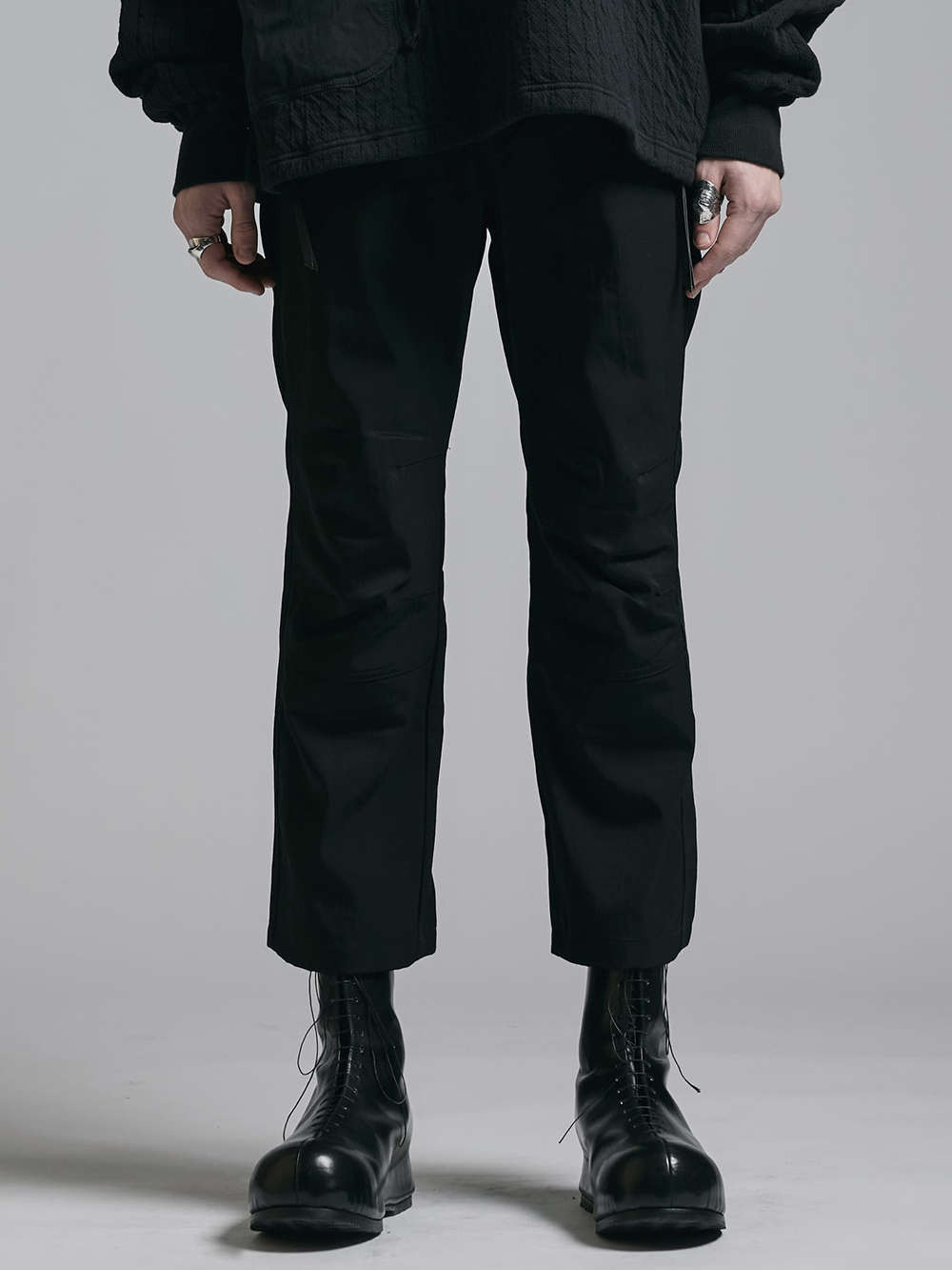 The Viridi-anne - 25AW - Pants - VI-3895-04 Nylon/Wool Twill Slim Cropped Pants 4-001