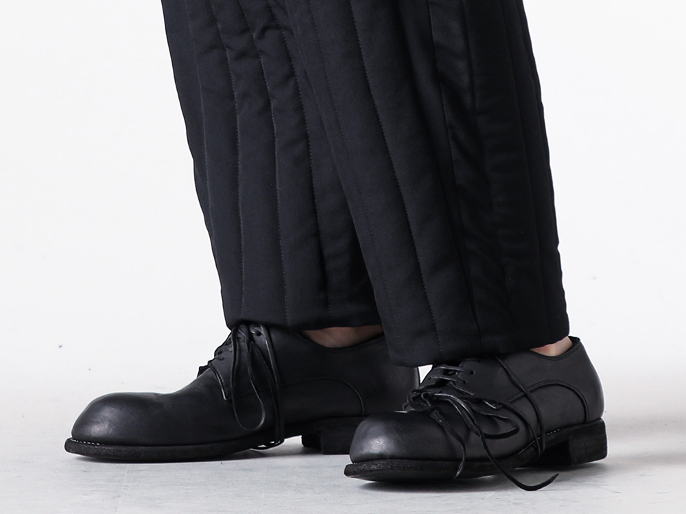 sulvam/Yohji Yamamoto POUR HOMME - 25-26AW - Wide trousers embodying the 25-26AW collection theme - flaci-tab cotton pants (HL-P17-835) - Daddy Shoes (GR02) 2-005
