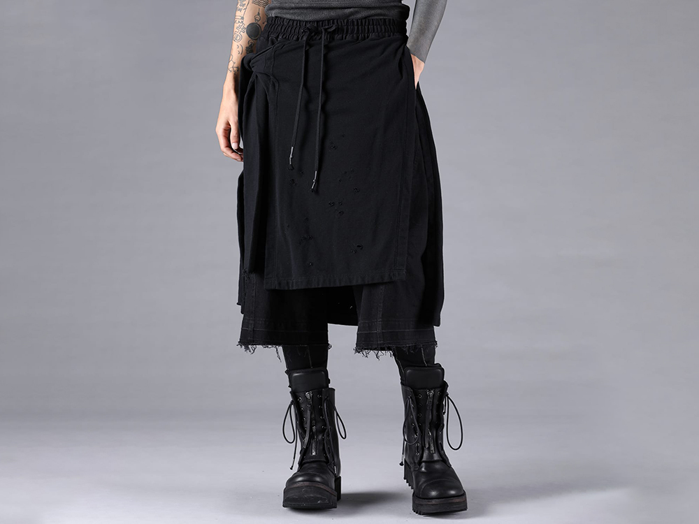 D.HYGEN - 25-26AW - Pants - Stretch Denim Damage Apron Wide Cropped Pants （Black） - ST107-1425A 5-001