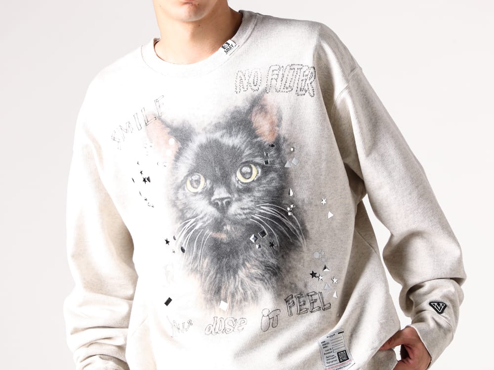 Maison MIHARA YASUHIRO - J15PT124 - Embellished Distressed Pullover 4-0032