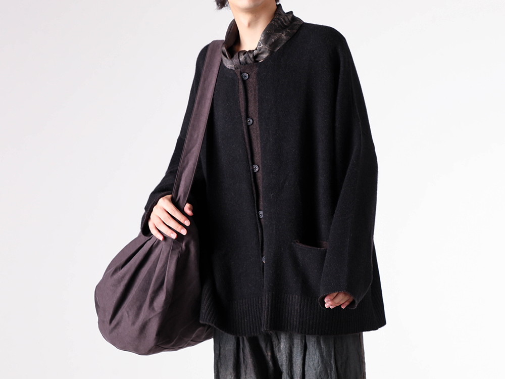 ZIGGY CHEN(ジギーチェン) - 25-26AW - カーディガン・セーター - Crew-Neck Cardigan （Black） - 0M2532501 3-001