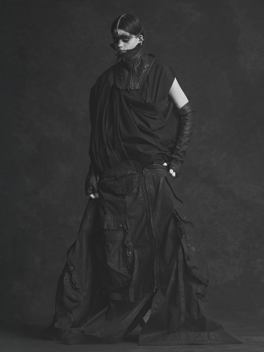 JULIUS 25AW Collection Look 2-005