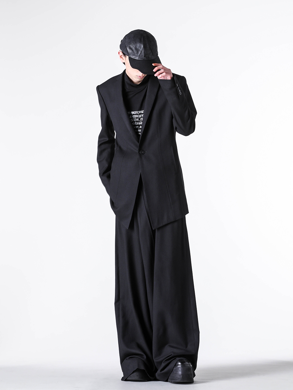 入荷情報] JULIUS(ユリウス) より25-26AWコレクションのサード