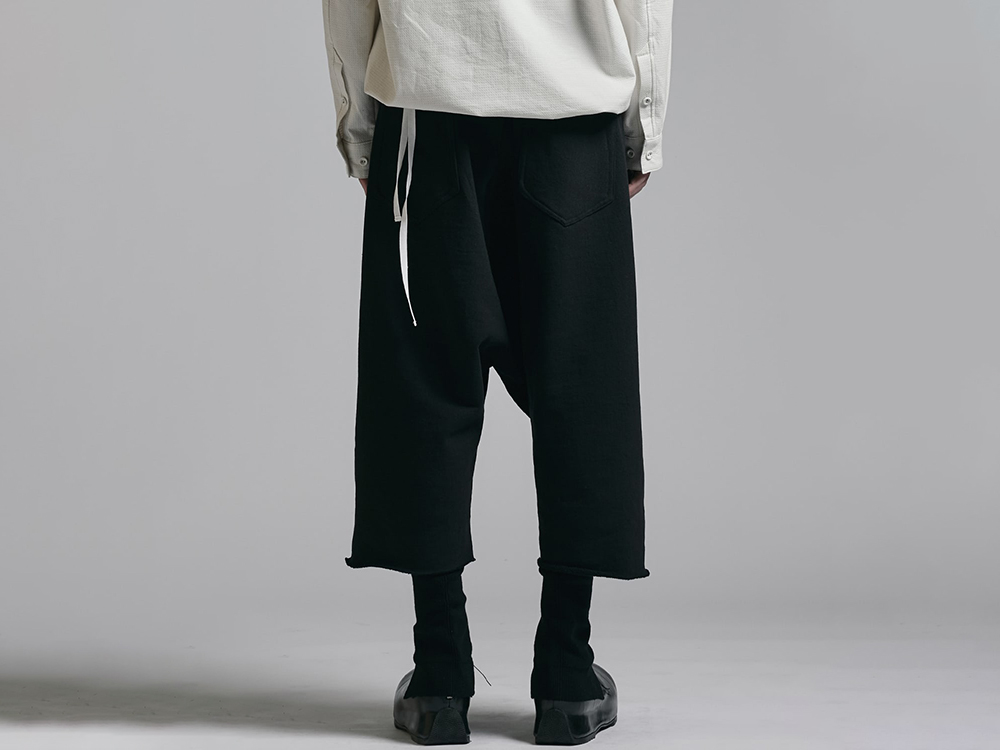 The Viridi-anne - 25-26AW  - Pants - 品番+商品名2-1 - Heavyweight Sweat Drop Crotch Shorts （BLACK） - VI-3925-04 2-006