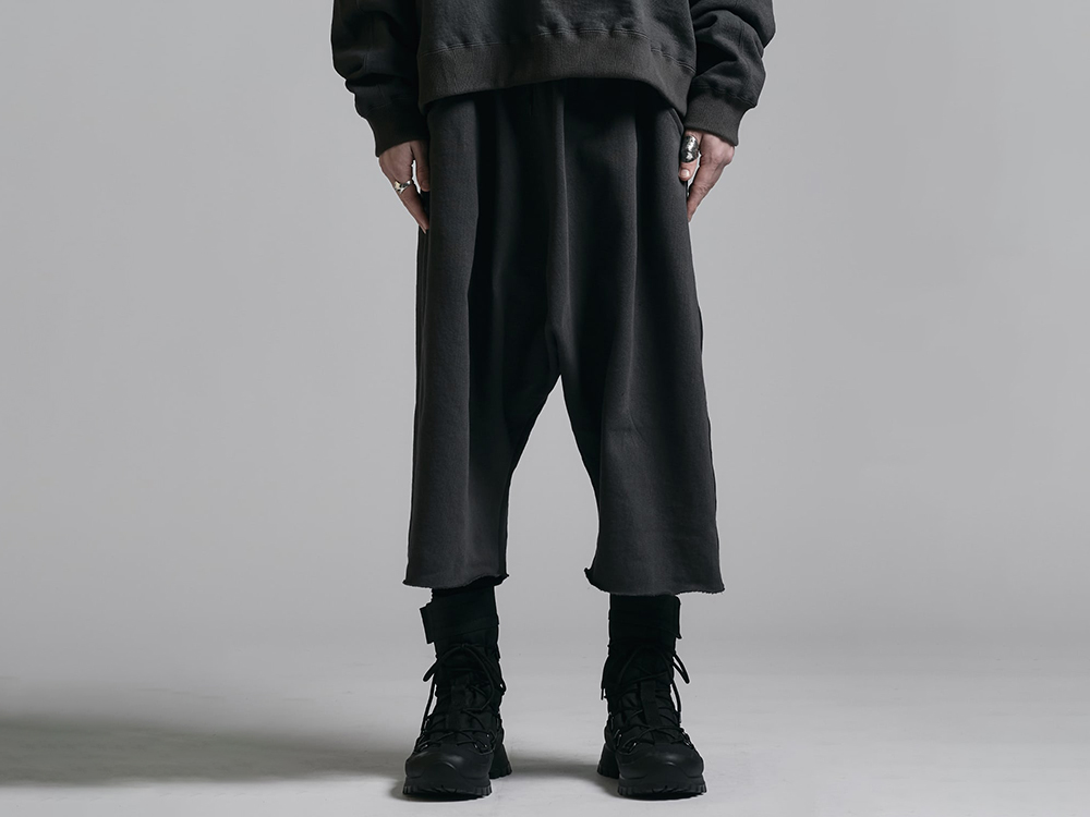 The Viridi-anne - 25-26AW  - Pants - 品番+商品名2-1 - Heavyweight Sweat Drop Crotch Shorts （GRAY） - VI-3925-04 2-007
