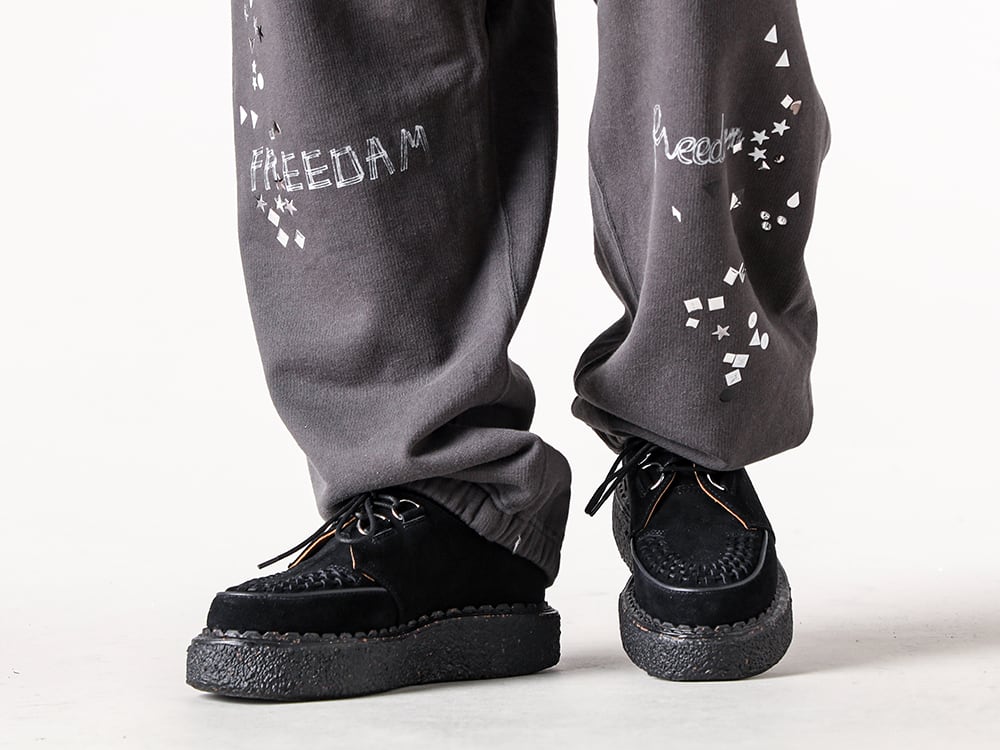 Maison MIHARA YASUHIRO - 25AW  - ポップなシール調の装飾をあしらったスウェットパンツ - J15PT724 - Embellished Distressed Pants - S14FW710 - THAMES / Suede Interlace Shoes 2-004