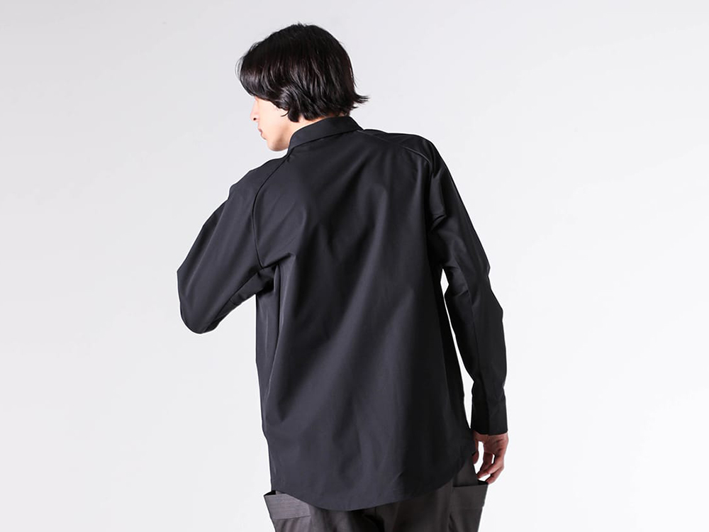 RIPVANWINKLE - 25AW スタイリング - トラックジャケットとアノラックシャツが見せる曲線美 - RB-701 Anorak Jersey Shirt 1-008