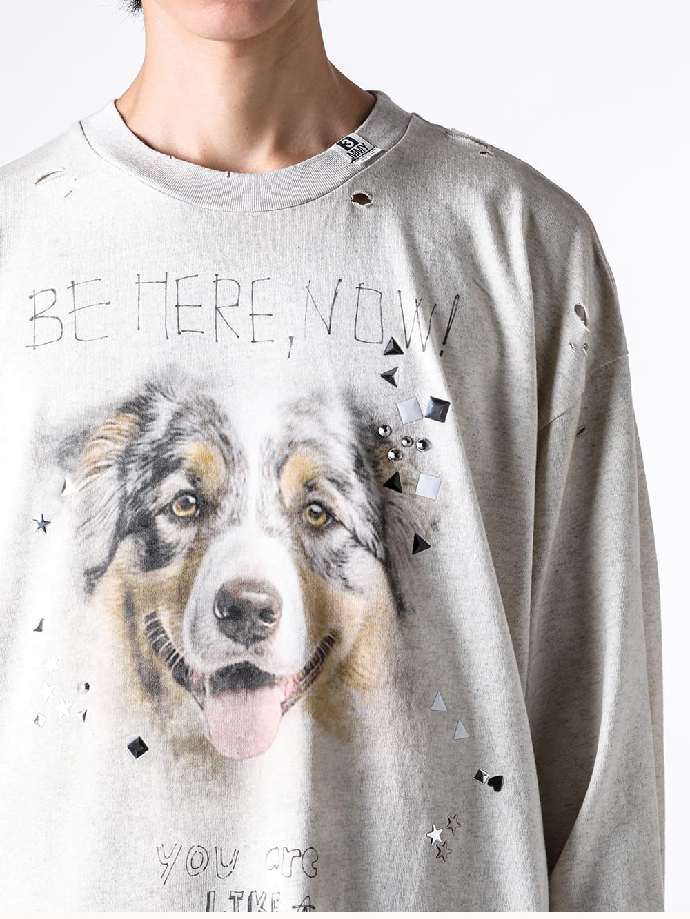 Maison MIHARA YASUHIRO - 25AW styling - Half-Zip Hoodie with Bleach Processing for an Aged Look - J15LT751 - Embellished Distressed Long Sleeves Tee 1-005