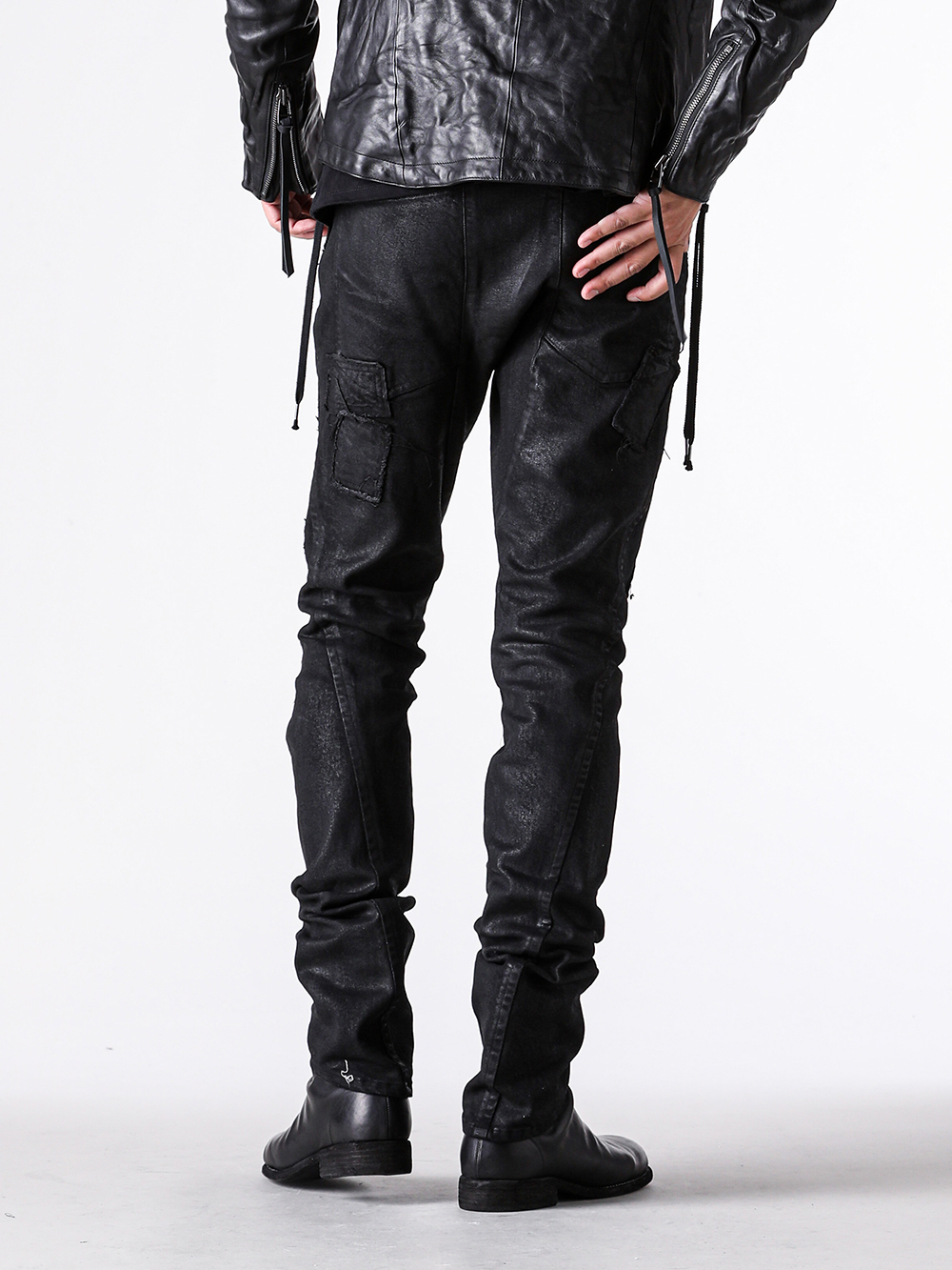 D.HYGEN - 25AW - Straight Slim Denim Crafted Through Multi-Stage Damage and Repair Processing - ST107-0325A - Product Coated Stretch Denim Damage Repair Straight Slim Pants - 698 - Side Zip Boots Single Sole 2-002