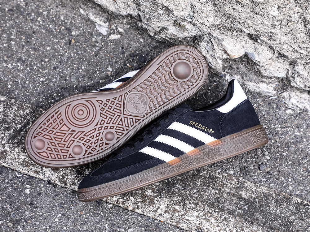 adidas - HANDBALL