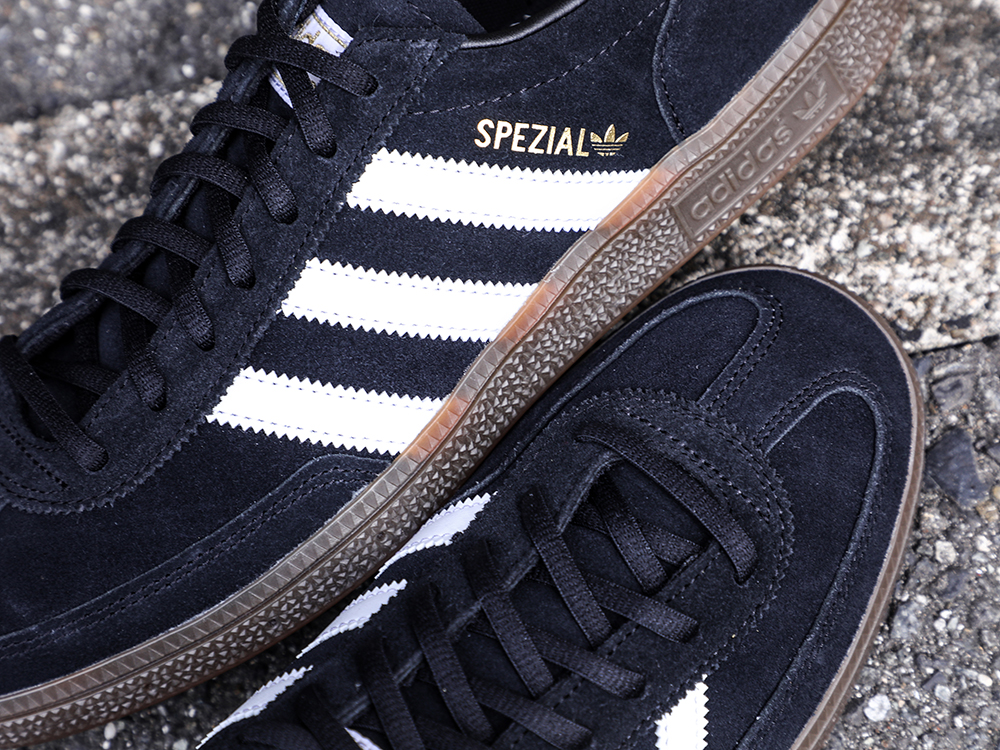 adidas - HANDBALL