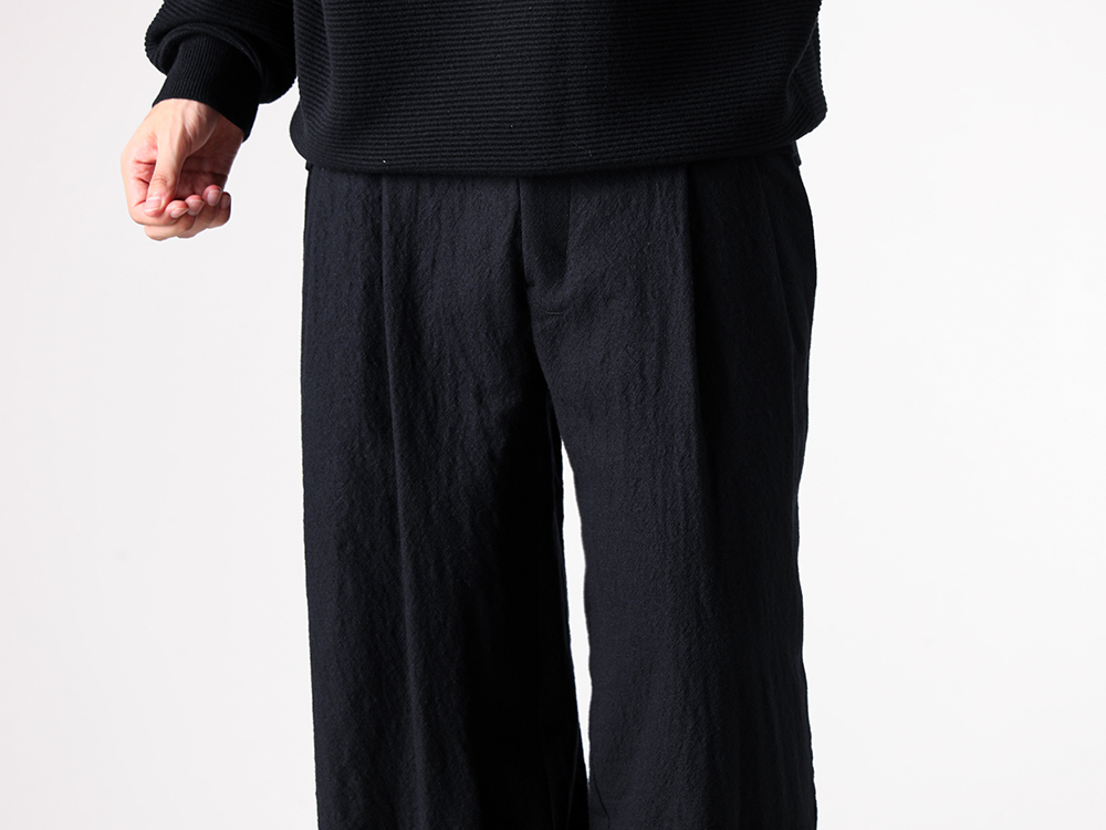 DEVOA - 25-26AW - Baggy Pants Combining Three-Dimensional Pattern and Premium Materials - Baggy Pants Virgin Wool (PTJ-GFKB) - KIDS LOVE GAITE Collaboration In Heel Boots (VI-KLG-001-09) 2-002