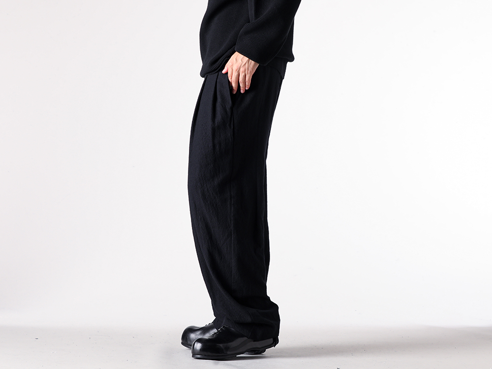 DEVOA - 25-26AW - Baggy Pants Combining Three-Dimensional Pattern and Premium Materials - Baggy Pants Virgin Wool (PTJ-GFKB) - KIDS LOVE GAITE Collaboration In Heel Boots (VI-KLG-001-09) 2-004