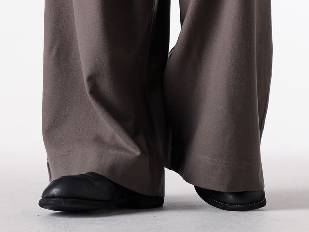 O PROJECT(オー プロジェクト) - 25-26AW  - 下半身 - WIDE EASY PANTS (O20TR1) - Daddy Shoes (GR02) 2-007