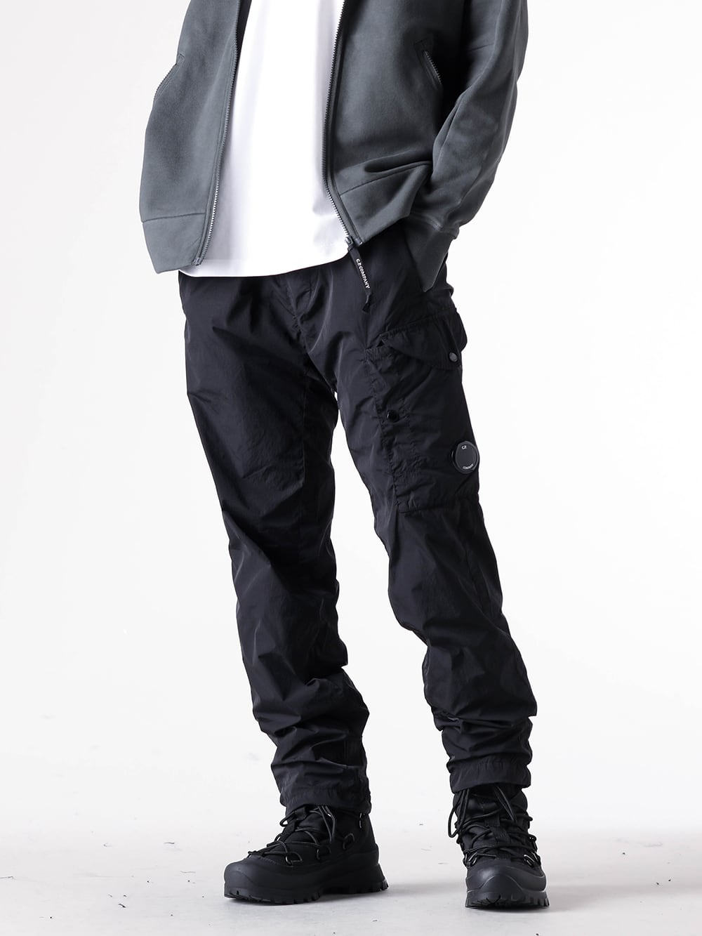 C.P. COMPANY 25-26AW スウェットフーディ テックスタイリング -FASCINATE