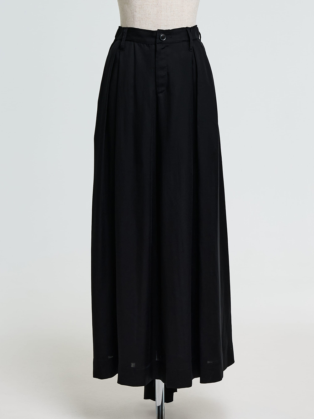 THE ONENESS 2025 Winter/Spring Collection Look 1-0010